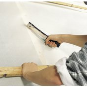 Ruční kladivový sponkovač J-032G Aplikace 1