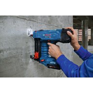 Držák / příchytka trubek bílý BOSCH PRO EPC 16 (16mm)