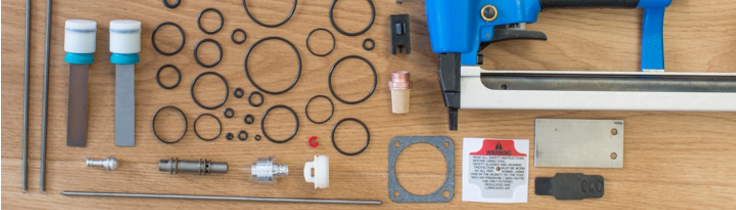 NÁHRADNÍ DÍLY A SERVIS